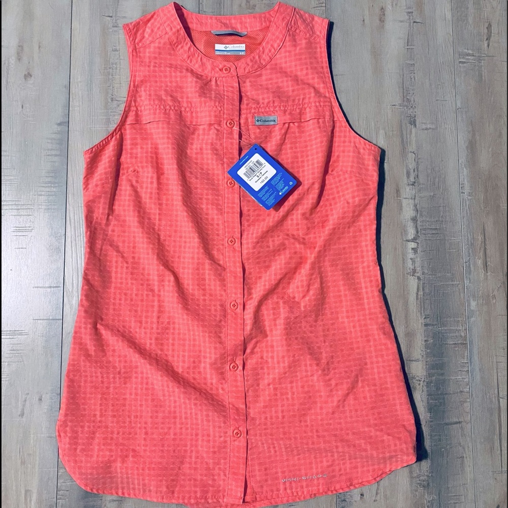 🆕 NWT- Columbia Women's Silver Ridge Novelty Tunic. Brand new. Salmon Color.